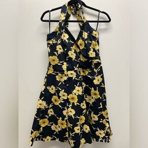 4 for $25 ☘️ Floral Halter Dress in Black and Yellow